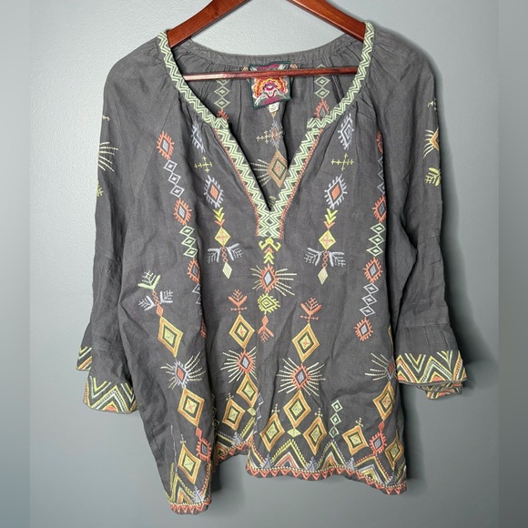 Johnny Was Cerise Tiered Sleeve Linen Peasant Top | Size Medium - Picture 4 of 7